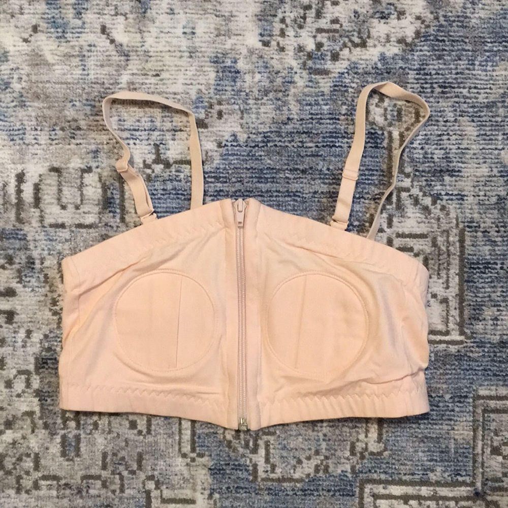 New (never used) Pumping Bra - Blush color